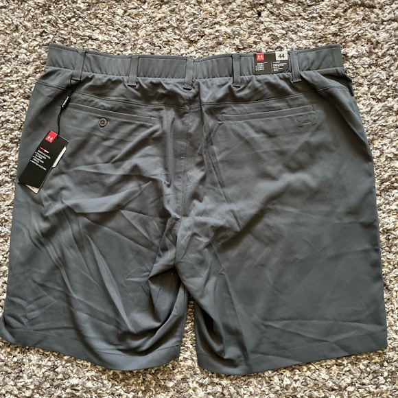NWT Underarmour Heat Gear Shorts - Picture 2 of 14